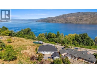4622 Princeton Avenue. Peachland, British Columbia