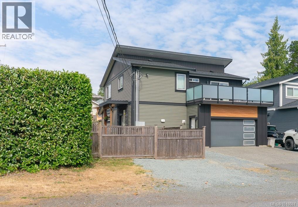 820 Brechin Road, Nanaimo