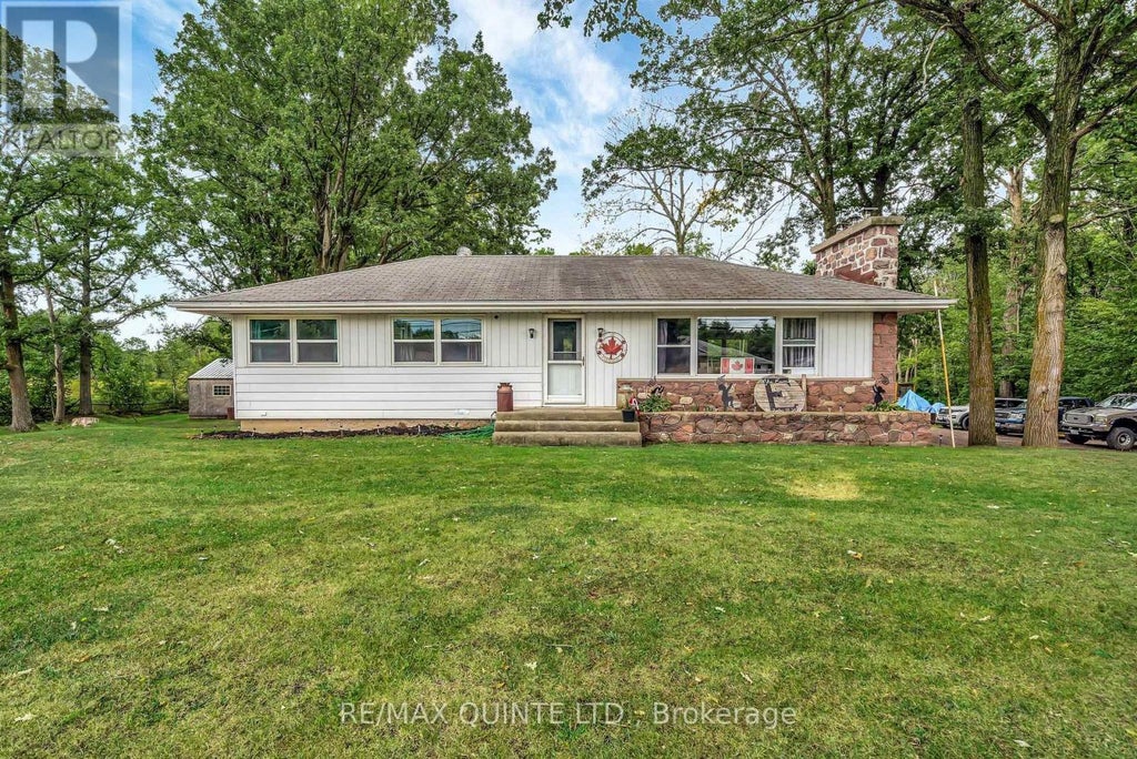 14184 Highway 62, Madoc