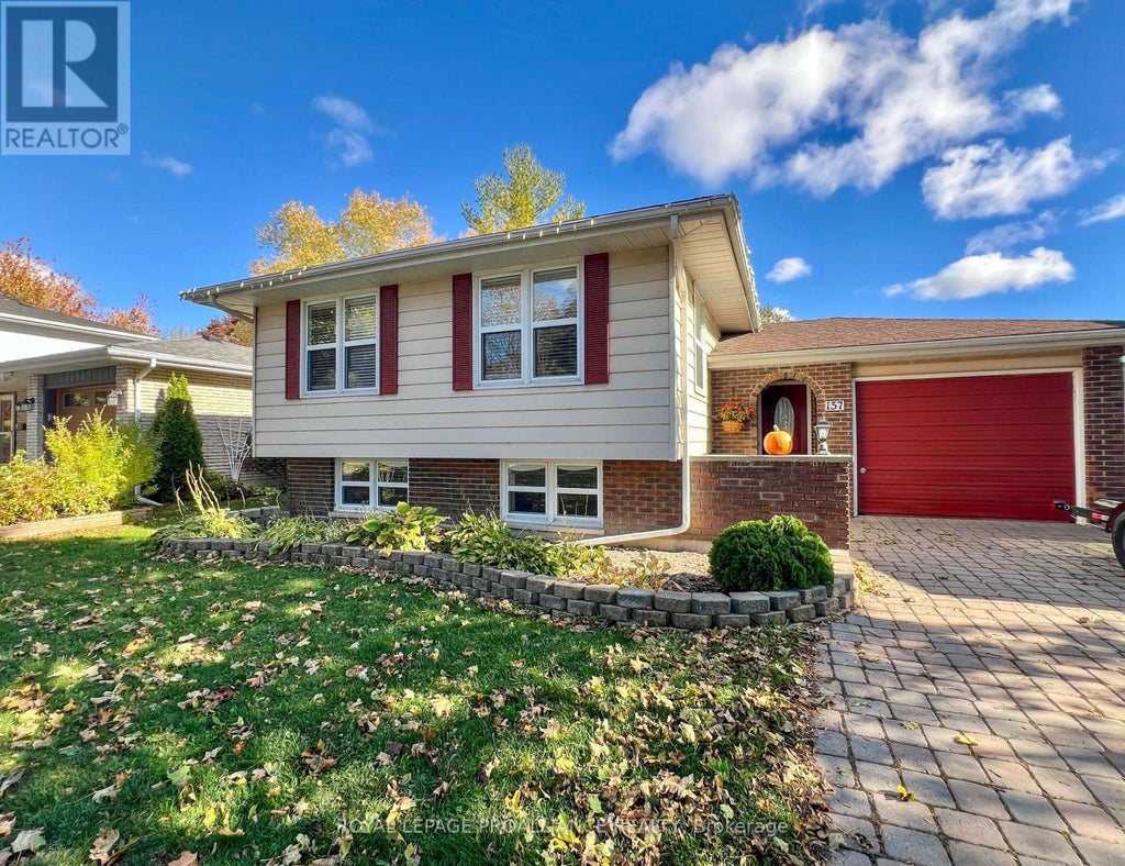 157 Singleton Drive, Belleville (belleville Ward)