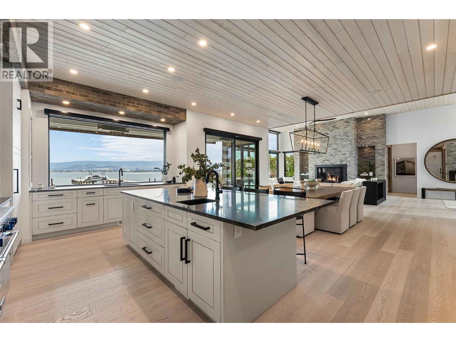 2641 Casa Loma Road. West Kelowna, British Columbia