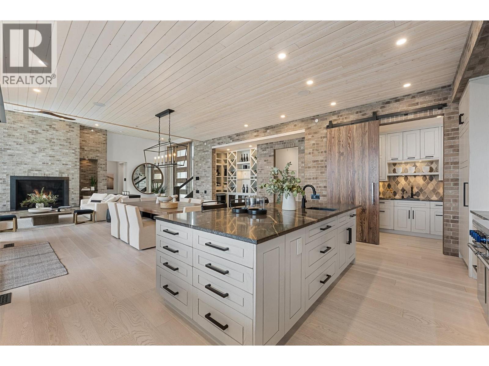 2641 Casa Loma Road. West Kelowna, British Columbia