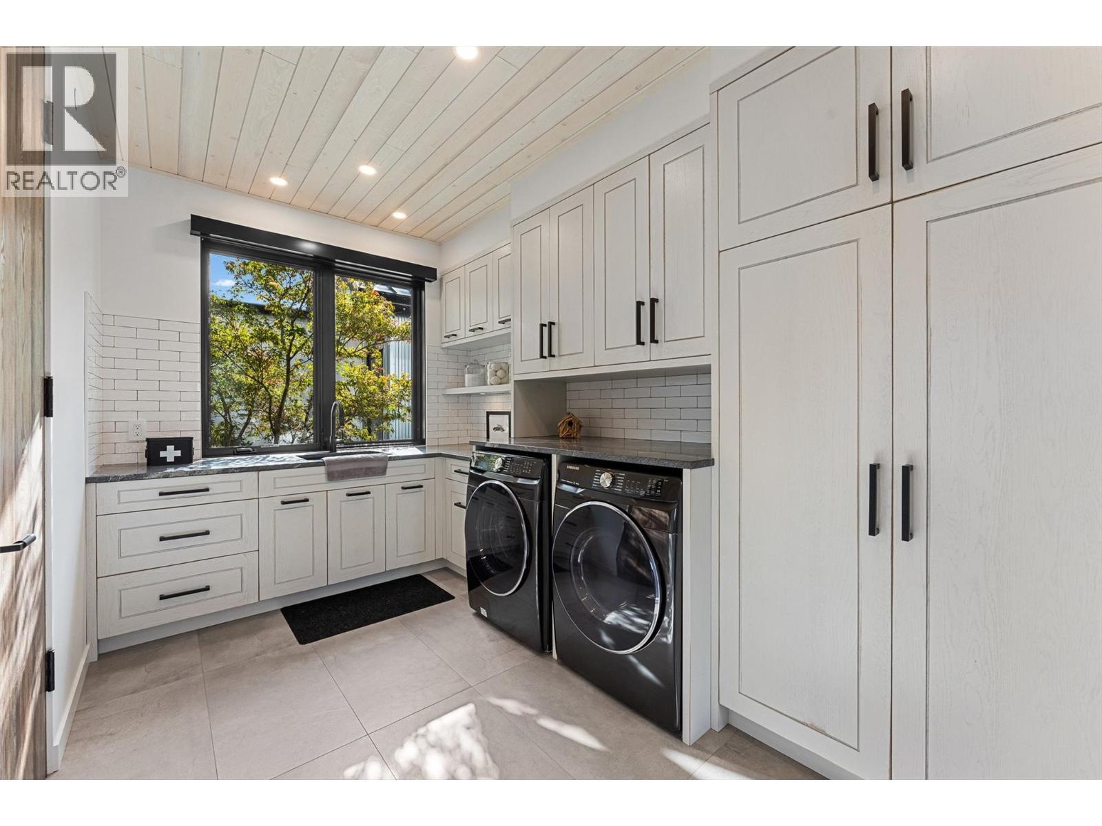 2641 Casa Loma Road. West Kelowna, British Columbia