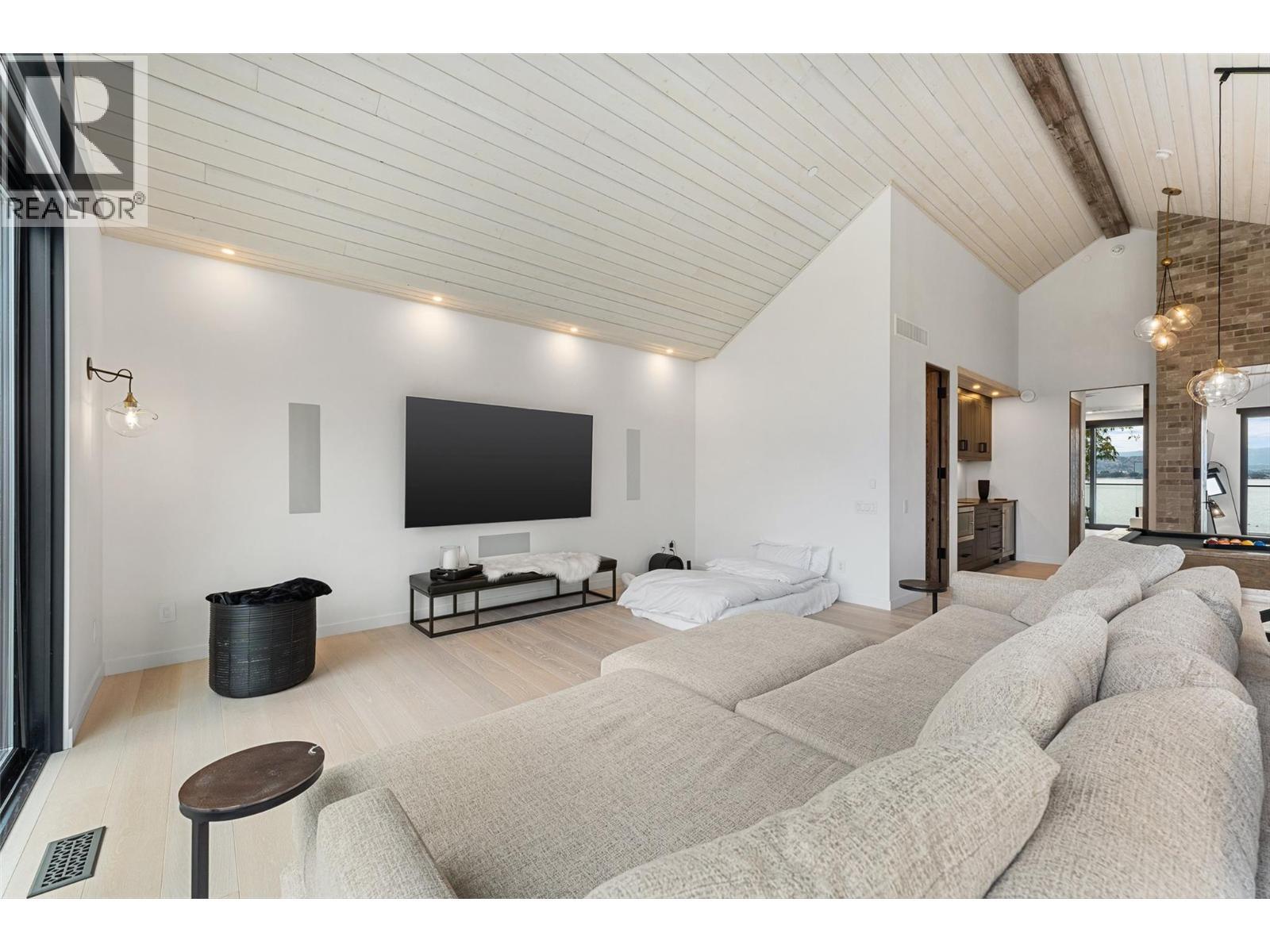 2641 Casa Loma Road. West Kelowna, British Columbia