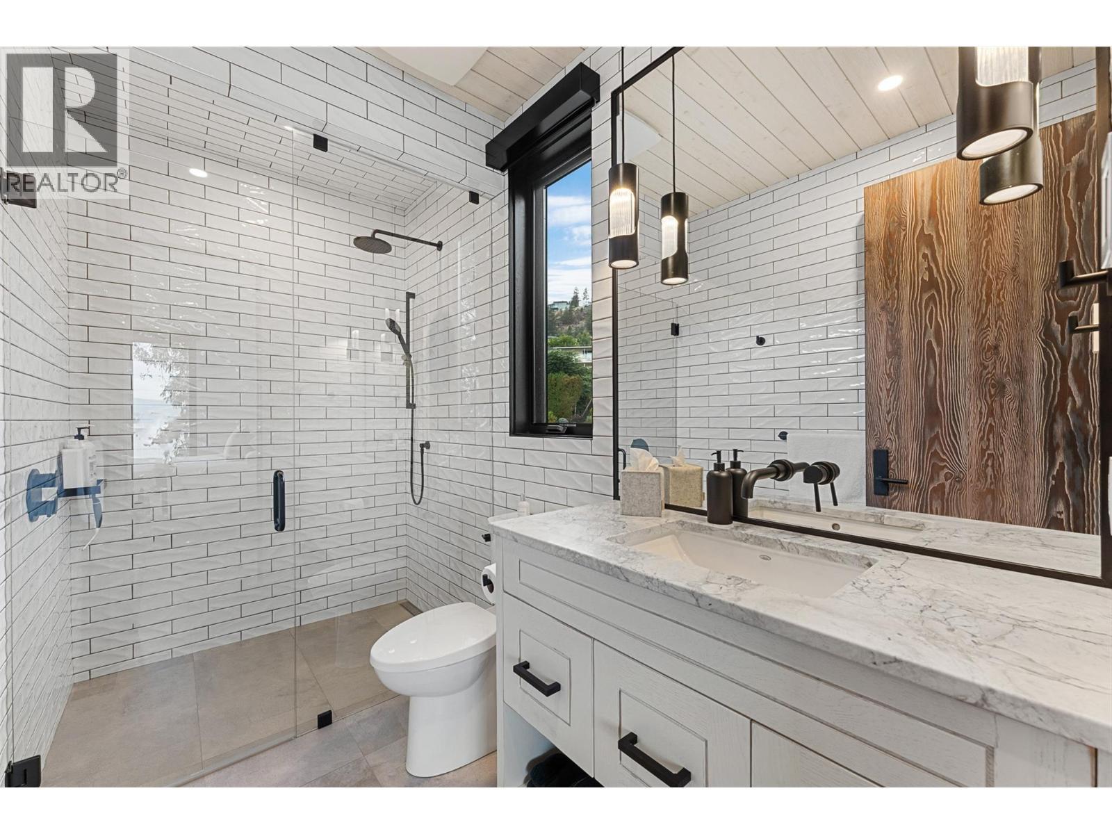 2641 Casa Loma Road. West Kelowna, British Columbia