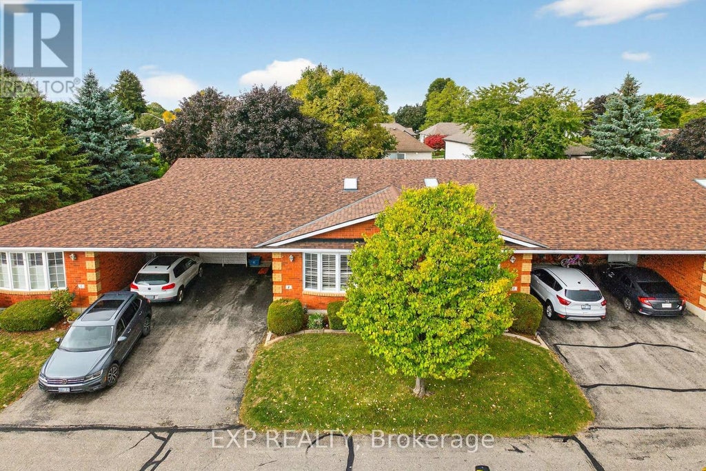 2 - 20 Courtland Drive, Brantford