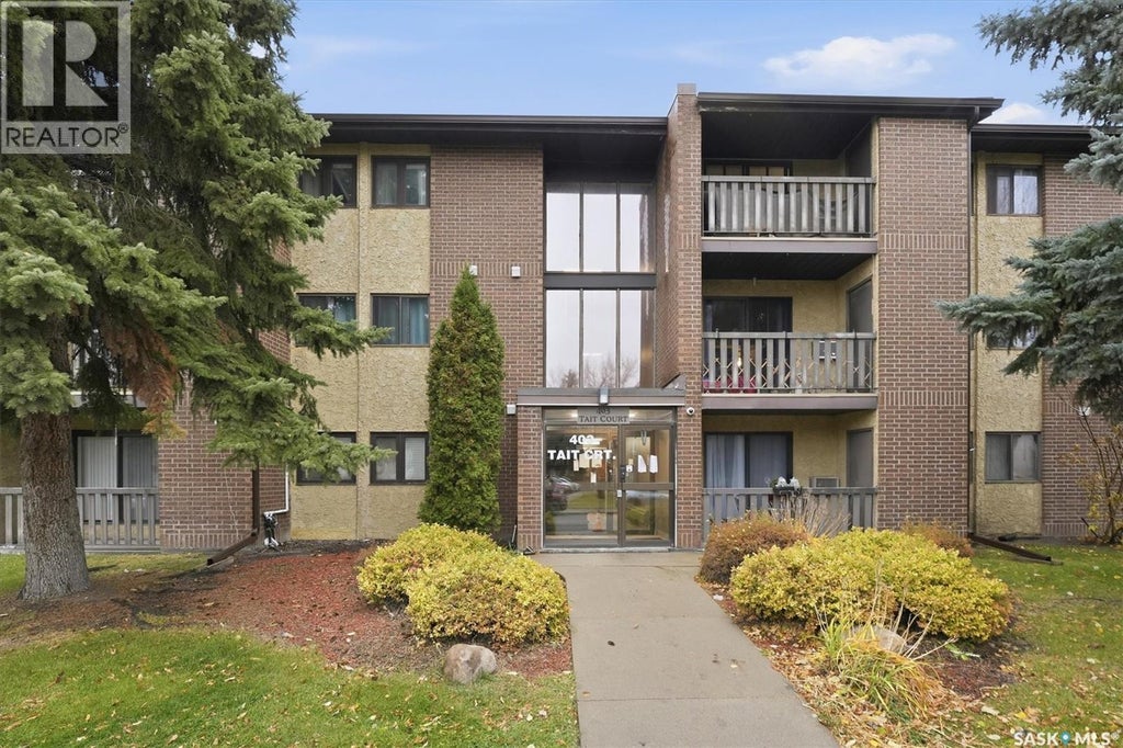 304 403 Tait Court, Saskatoon