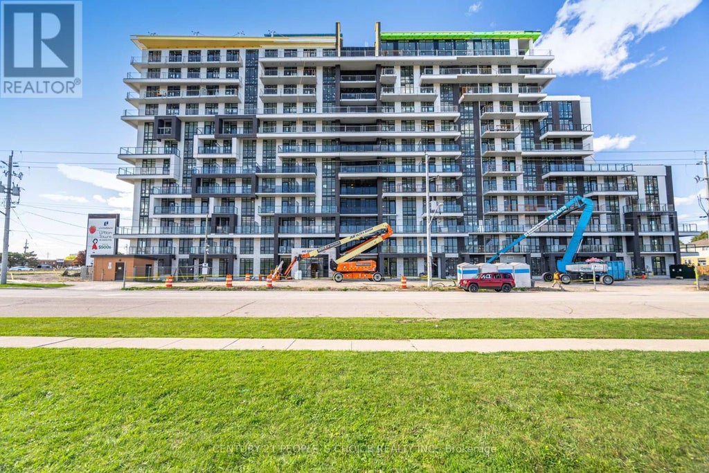 461 Green Road, Hamilton (lakeshore)