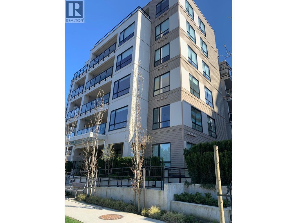 101 8428 Park Road, Richmond