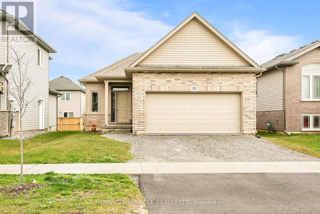 15 Tucker Street, Thorold (hurricane/merrittville)