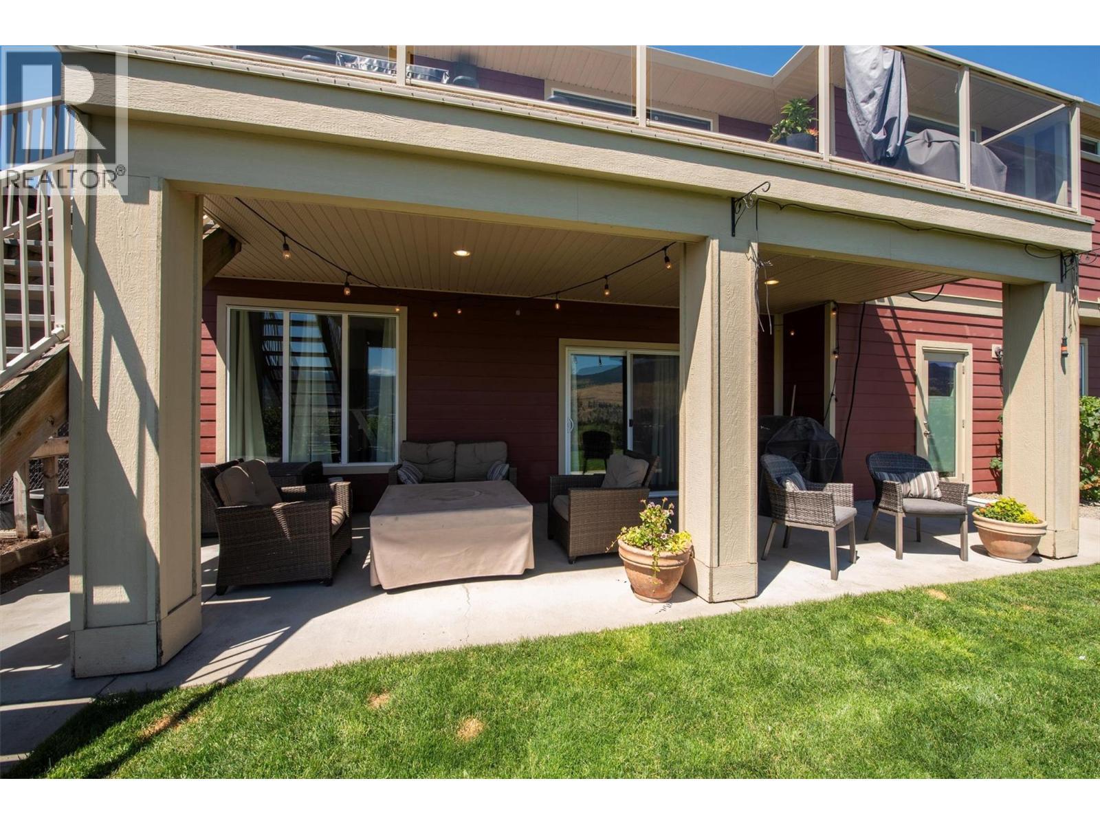 9761 Crofton Road. Lake Country, British Columbia