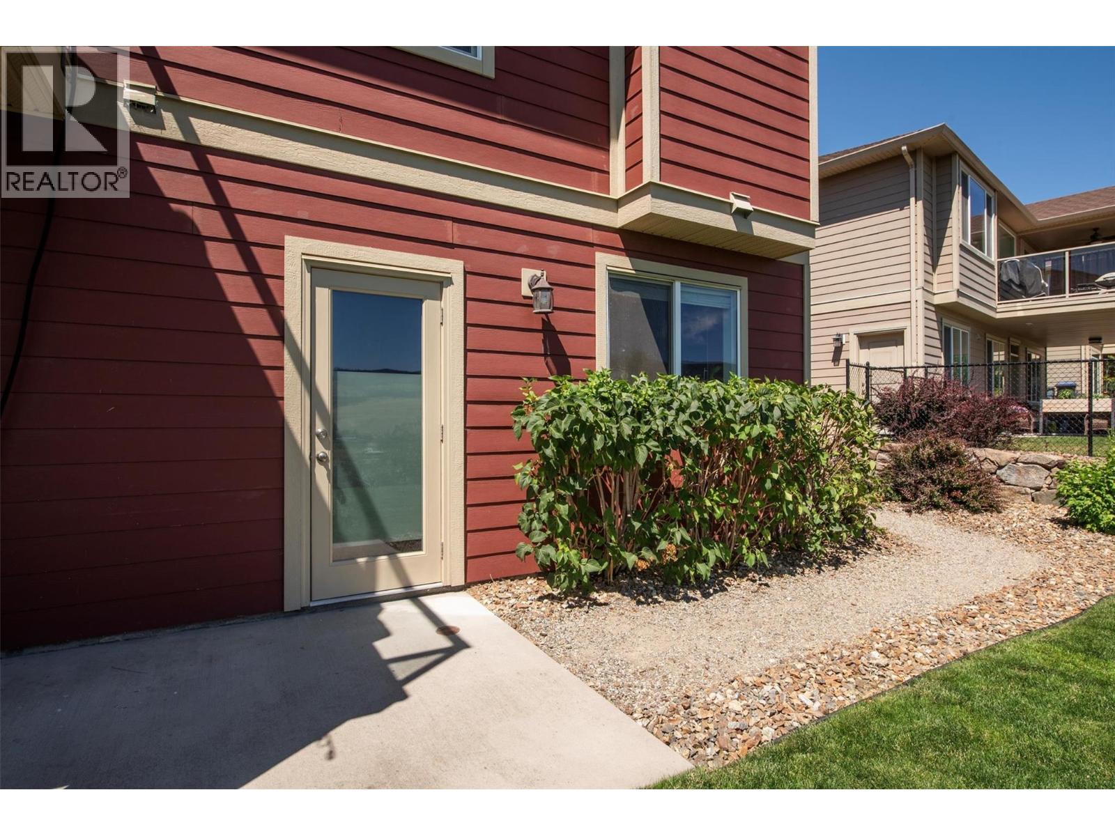 9761 Crofton Road. Lake Country, British Columbia