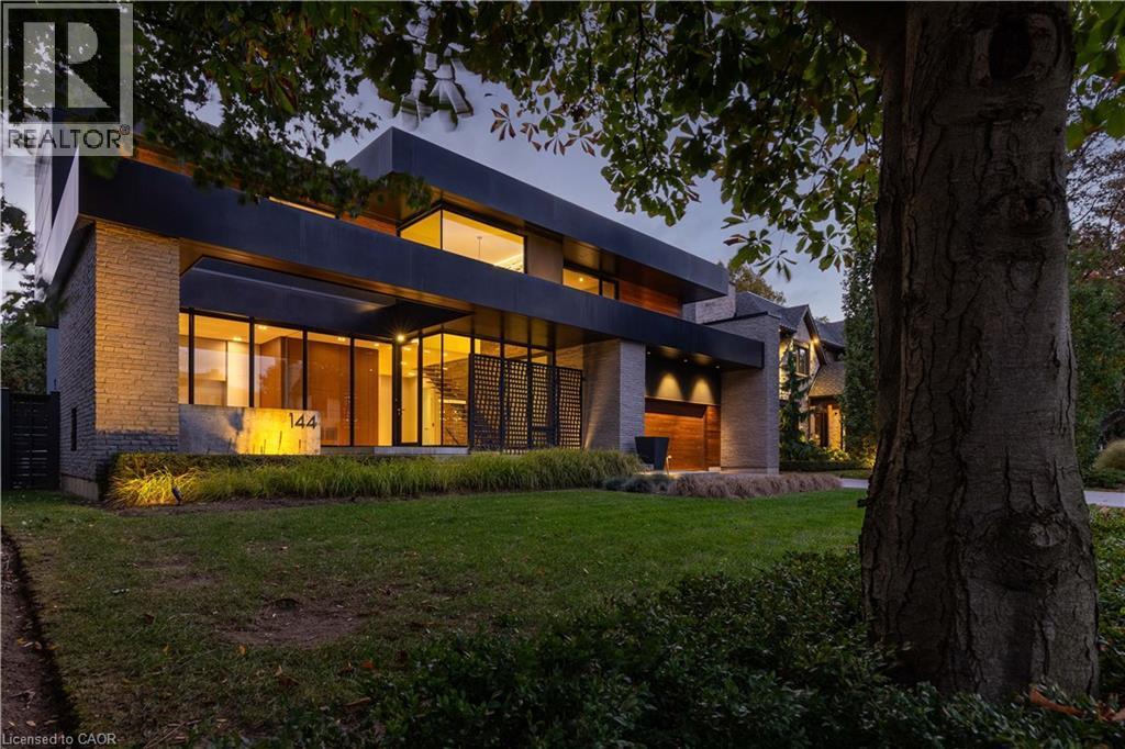 144 Sparling Court, Oakville