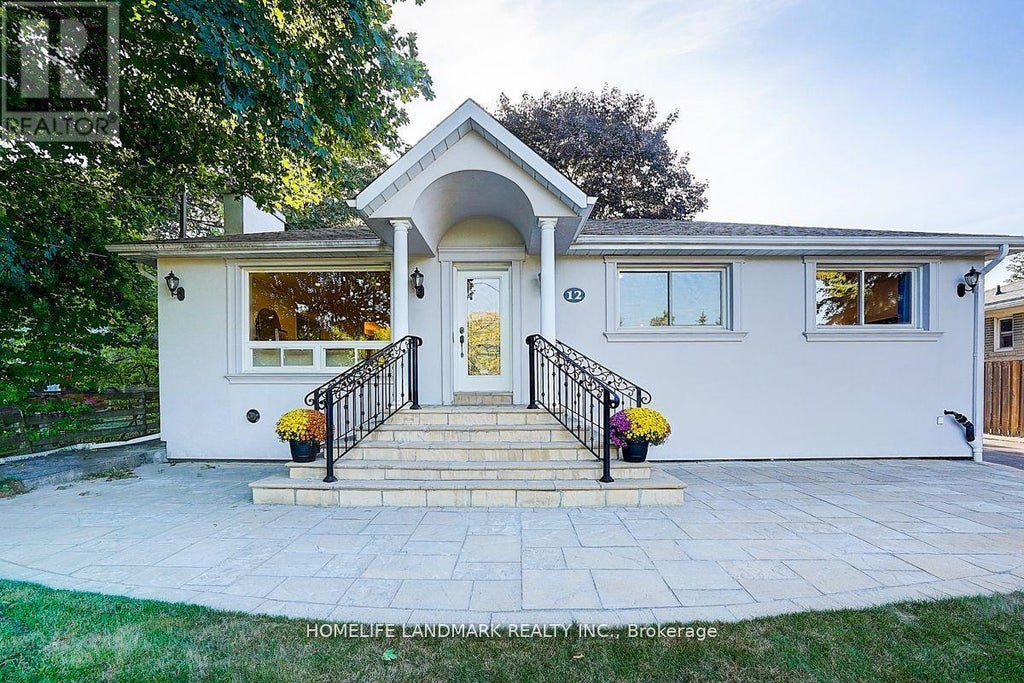 12 Paramount Road, Markham (old Markham Village)