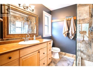 1701 Mountain View Avenue. Lumby, British Columbia