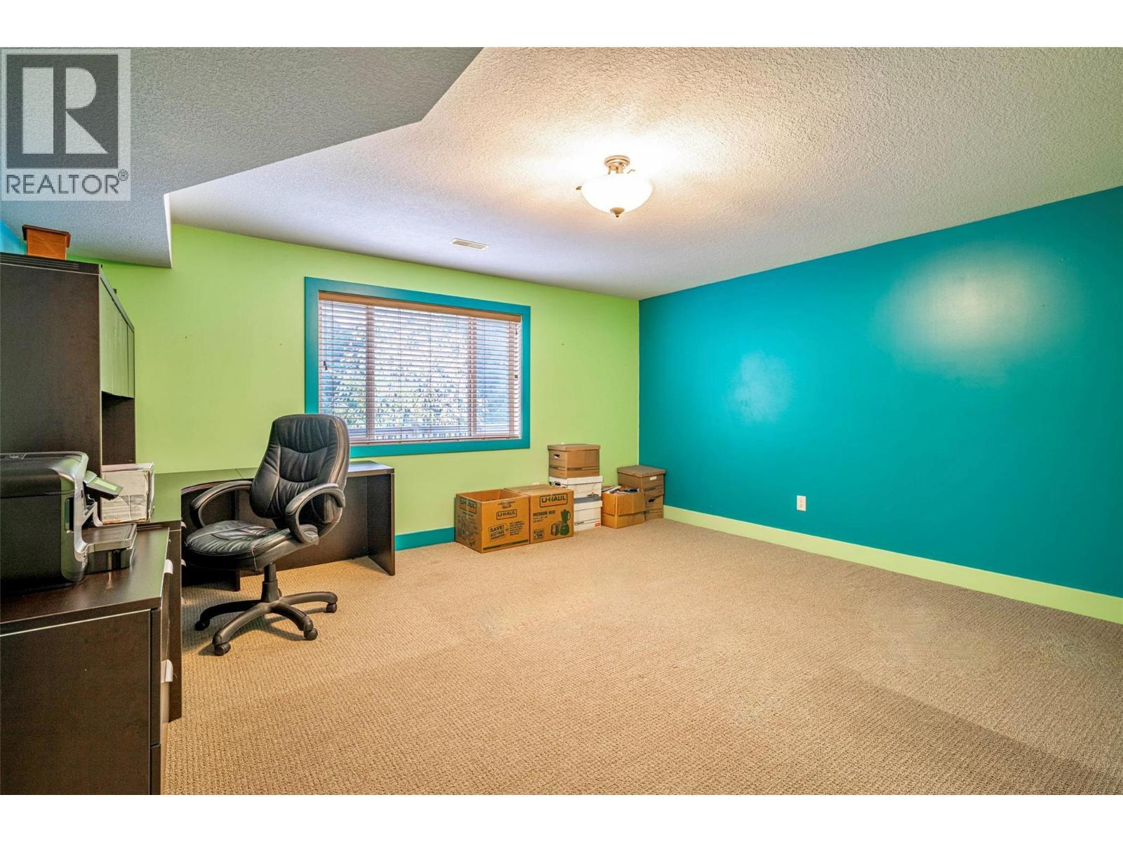 1701 Mountain View Avenue. Lumby, British Columbia