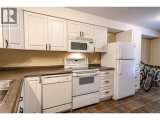 1701 Mountain View Avenue. Lumby, British Columbia