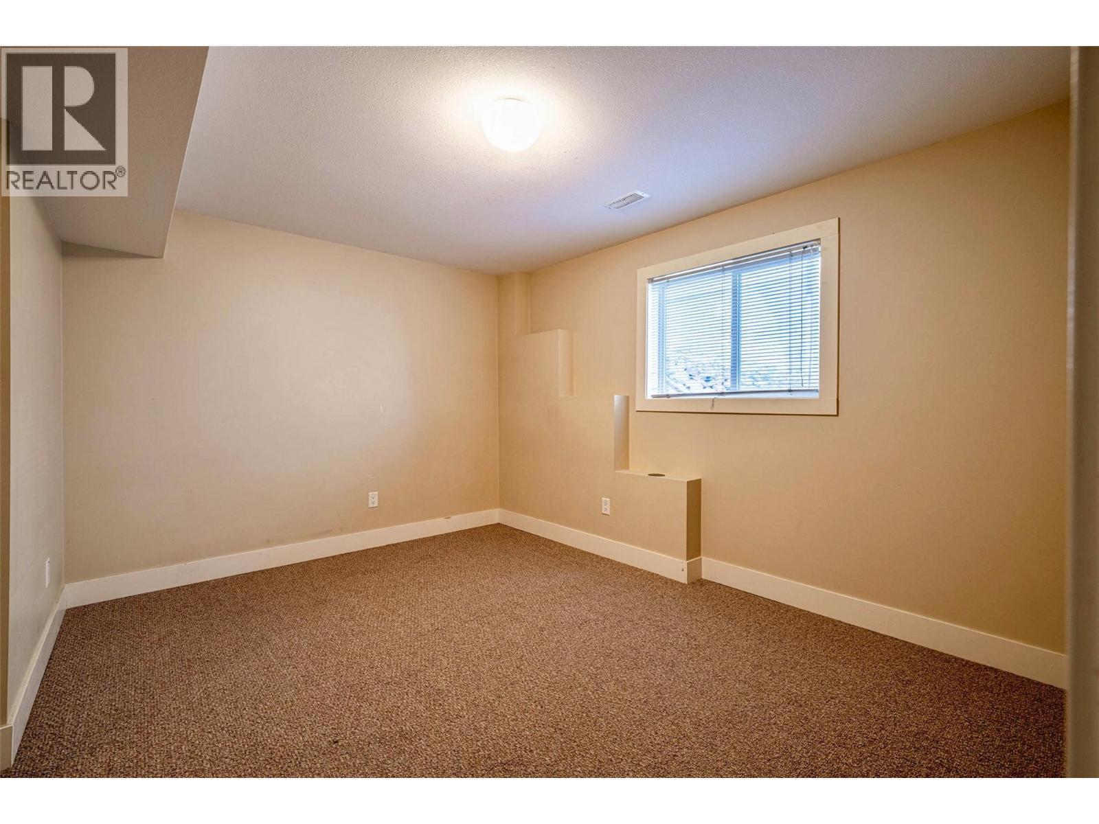 1701 Mountain View Avenue. Lumby, British Columbia