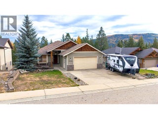 1701 Mountain View Avenue. Lumby, British Columbia