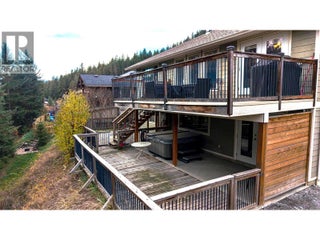 1701 Mountain View Avenue. Lumby, British Columbia