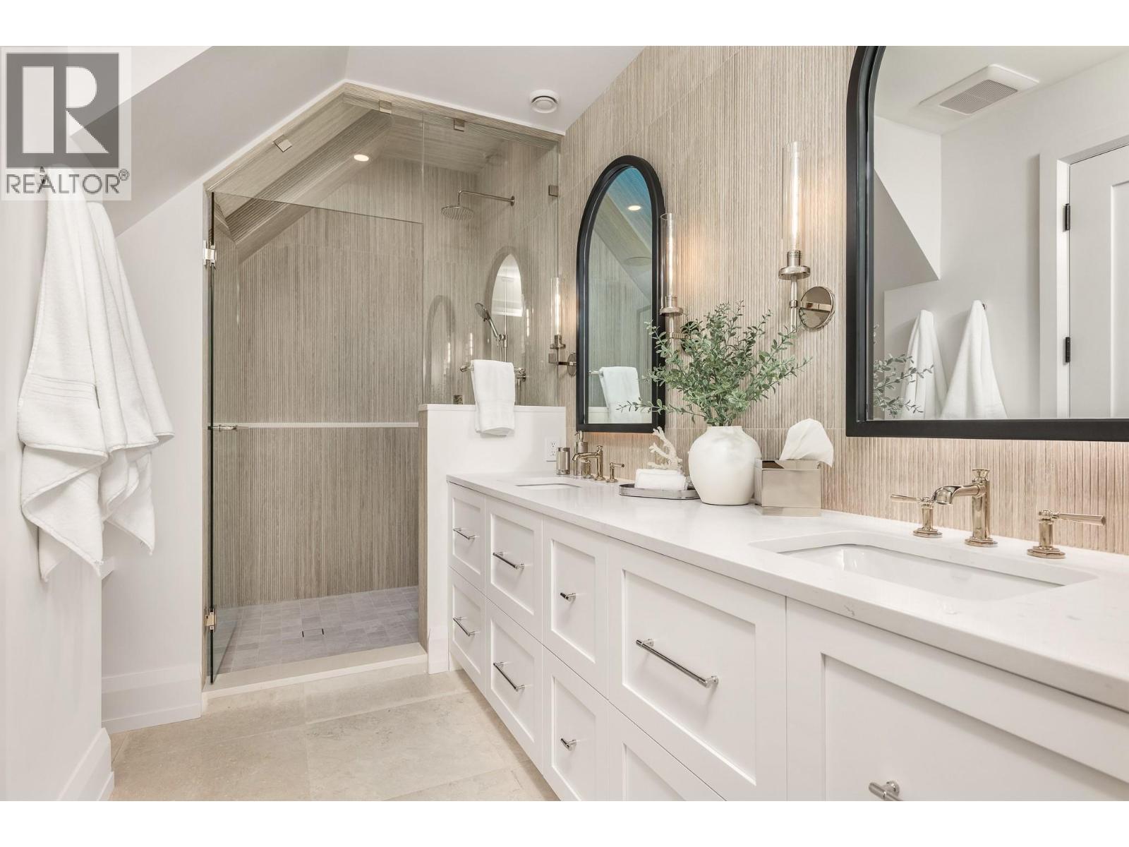 80 Kestrel Place Unit# 8. Vernon, British Columbia