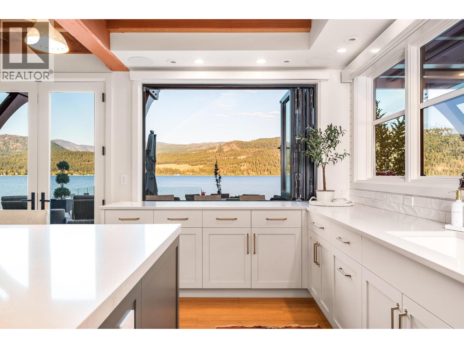 80 Kestrel Place Unit# 8. Vernon, British Columbia