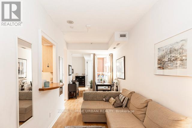 303 - 39 Jarvis Street, Toronto (moss Park)