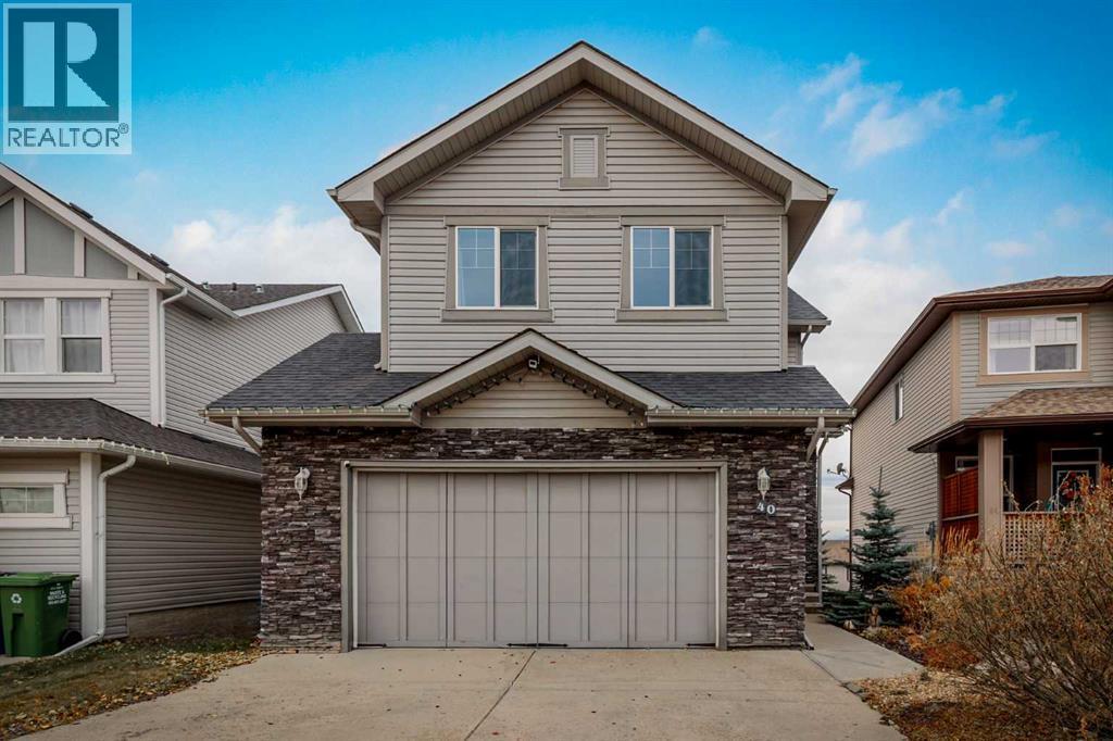 40 Heritage Hill, Cochrane