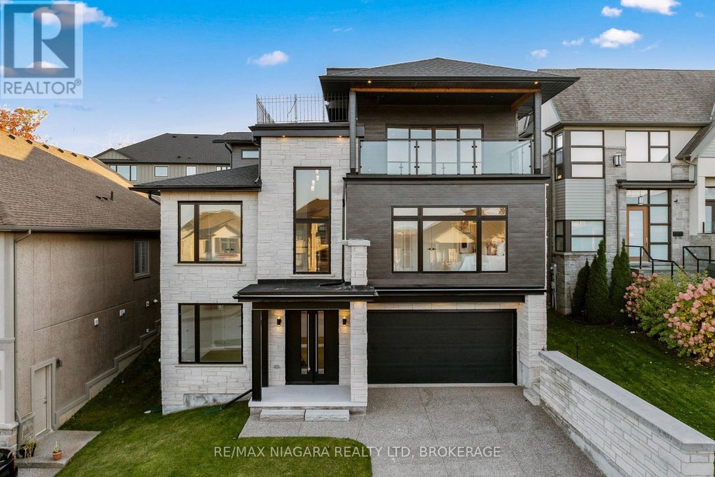 13 Kenmir Avenue, Niagara-On-The-Lake (st. Davids)