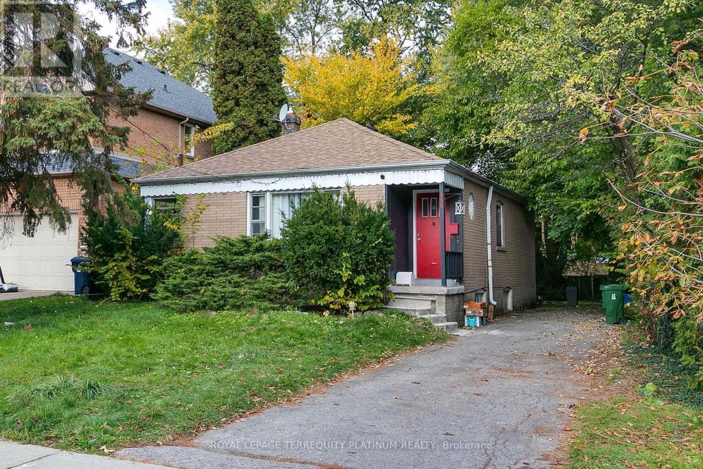 336 Hillcrest Avenue, Toronto (willowdale East)