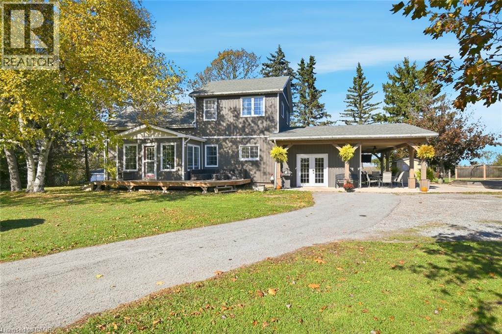 9043 Ridge Road, Niagara Falls