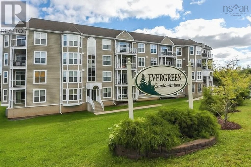 168 Green Village Lane, Dartmouth