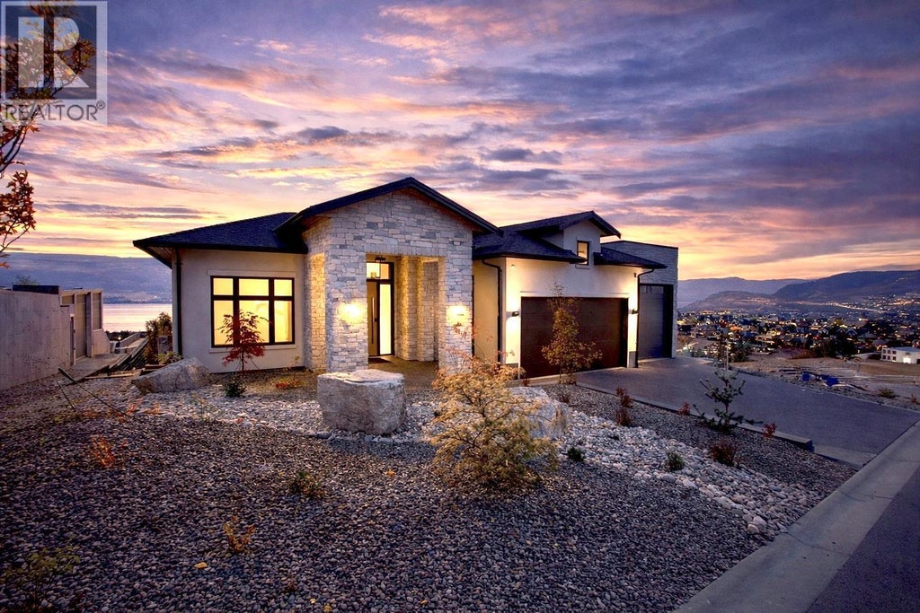 1403 Vineyard Drive, West Kelowna