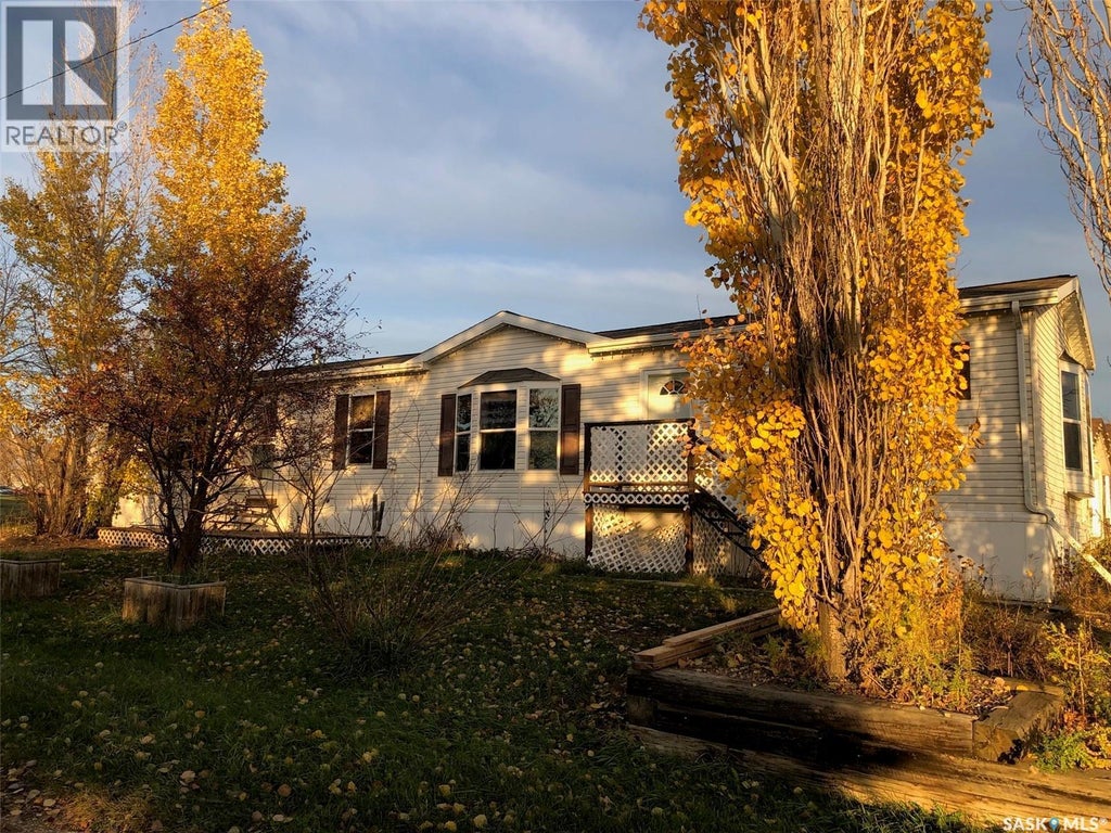 518 Railway Avenue Se, Preeceville