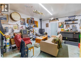 4037 Santa Road. Scotch Creek, British Columbia