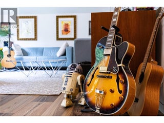 4037 Santa Road. Scotch Creek, British Columbia