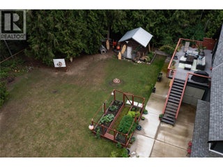 4037 Santa Road. Scotch Creek, British Columbia