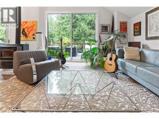 4037 Santa Road. Scotch Creek, British Columbia