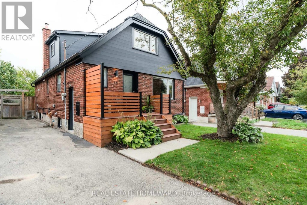 10 Norlong Boulevard, Toronto (east York)