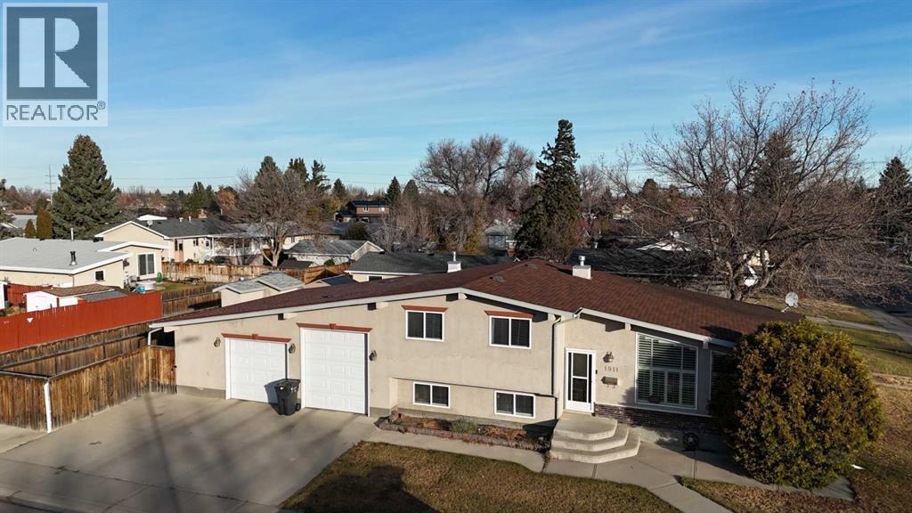 1911 24 Avenue N, Lethbridge