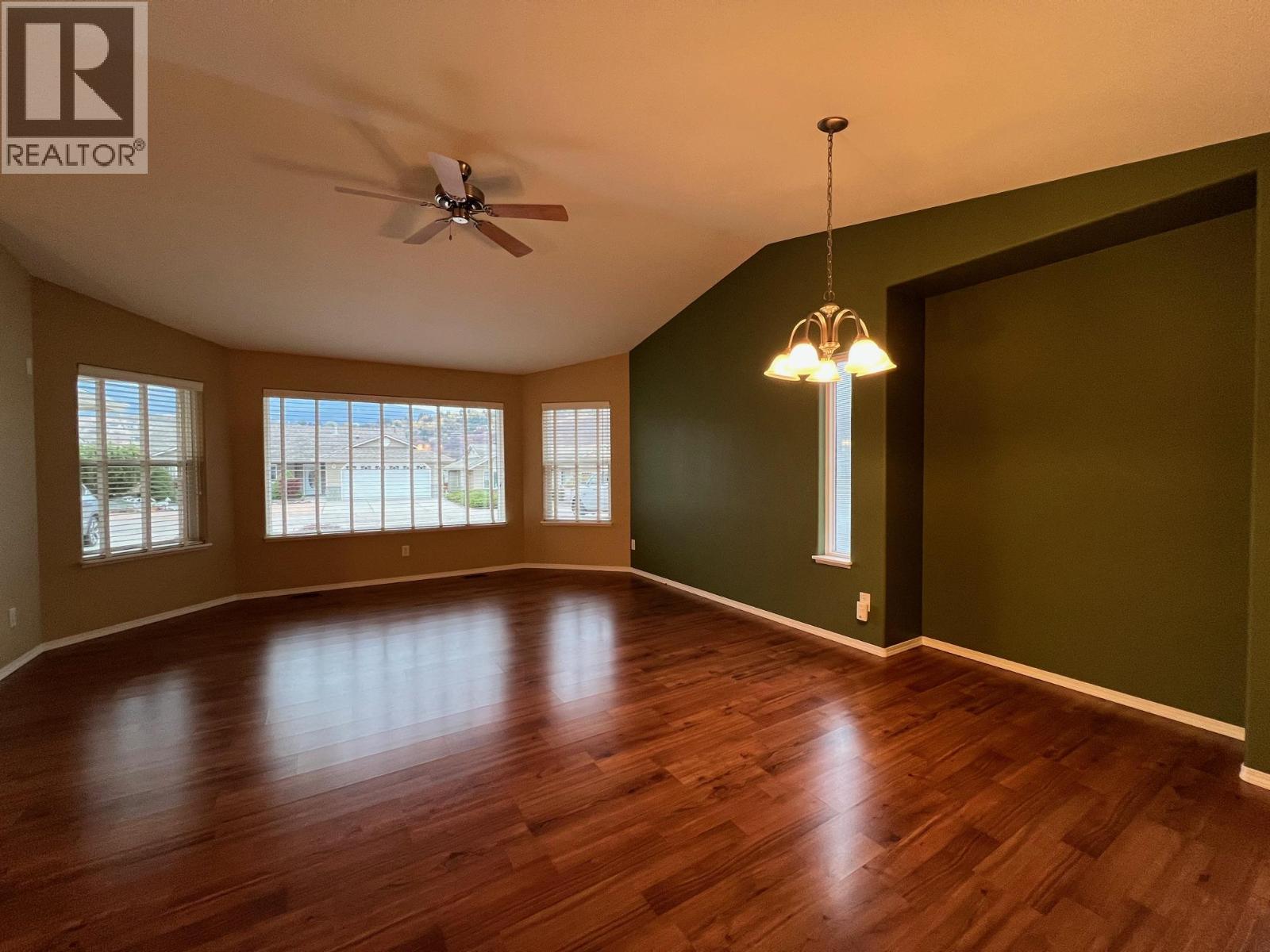 430 4 Street. Vernon, British Columbia