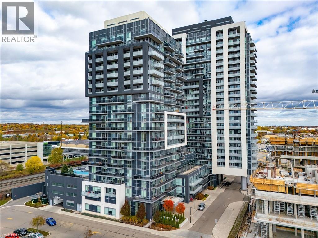 2081 Fairview Street, Burlington