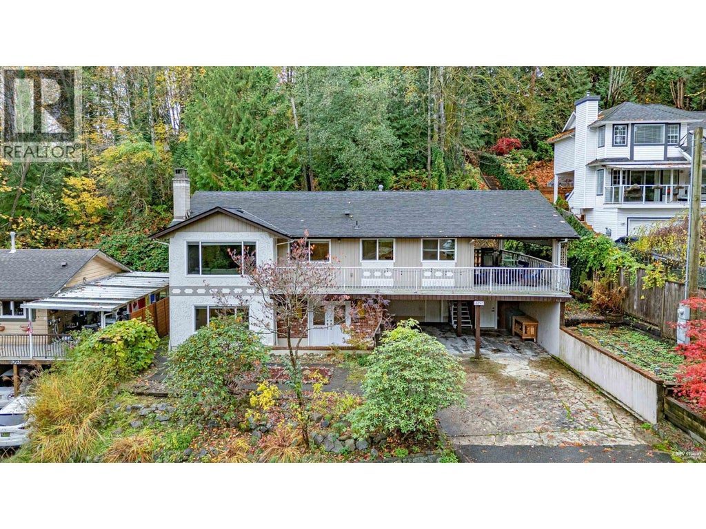 2247 Park Crescent, Coquitlam