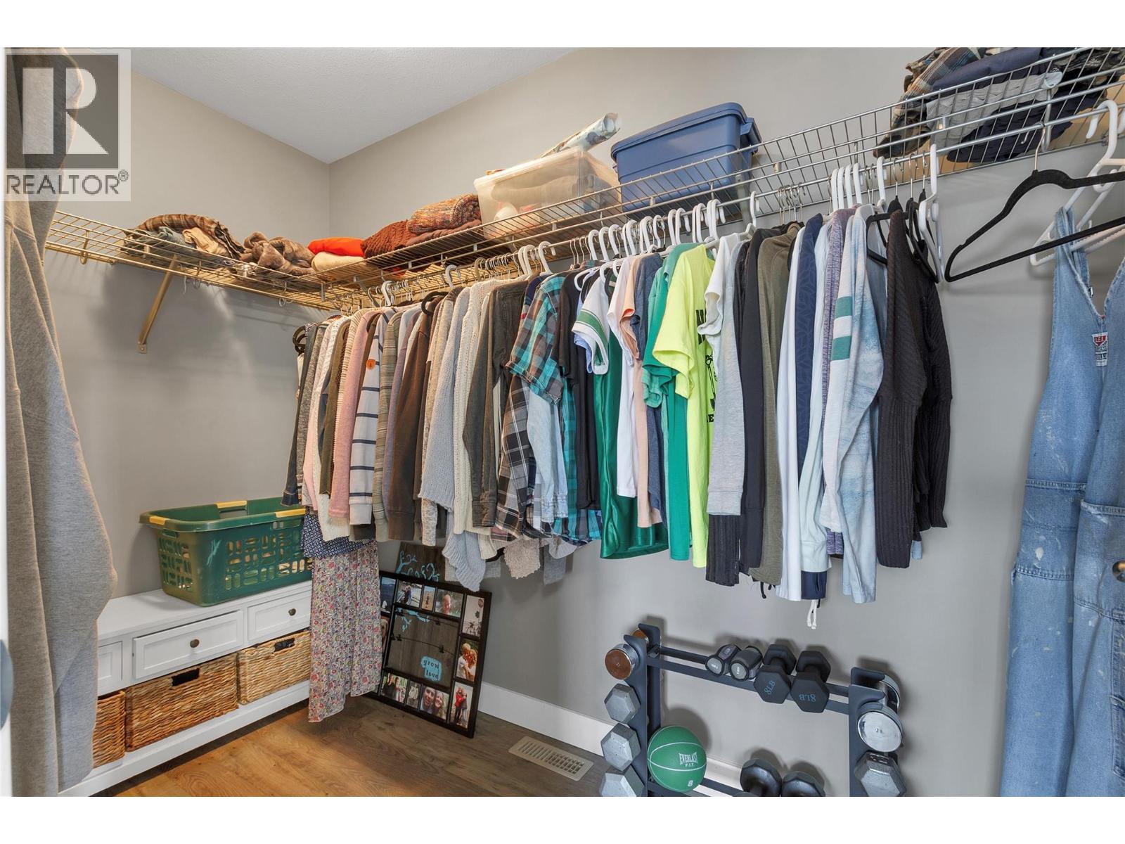 1040 Mt.revelstoke Place Unit# 29. Vernon, British Columbia