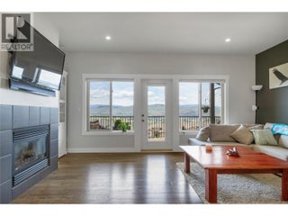 1040 Mt.revelstoke Place Unit# 29. Vernon, British Columbia