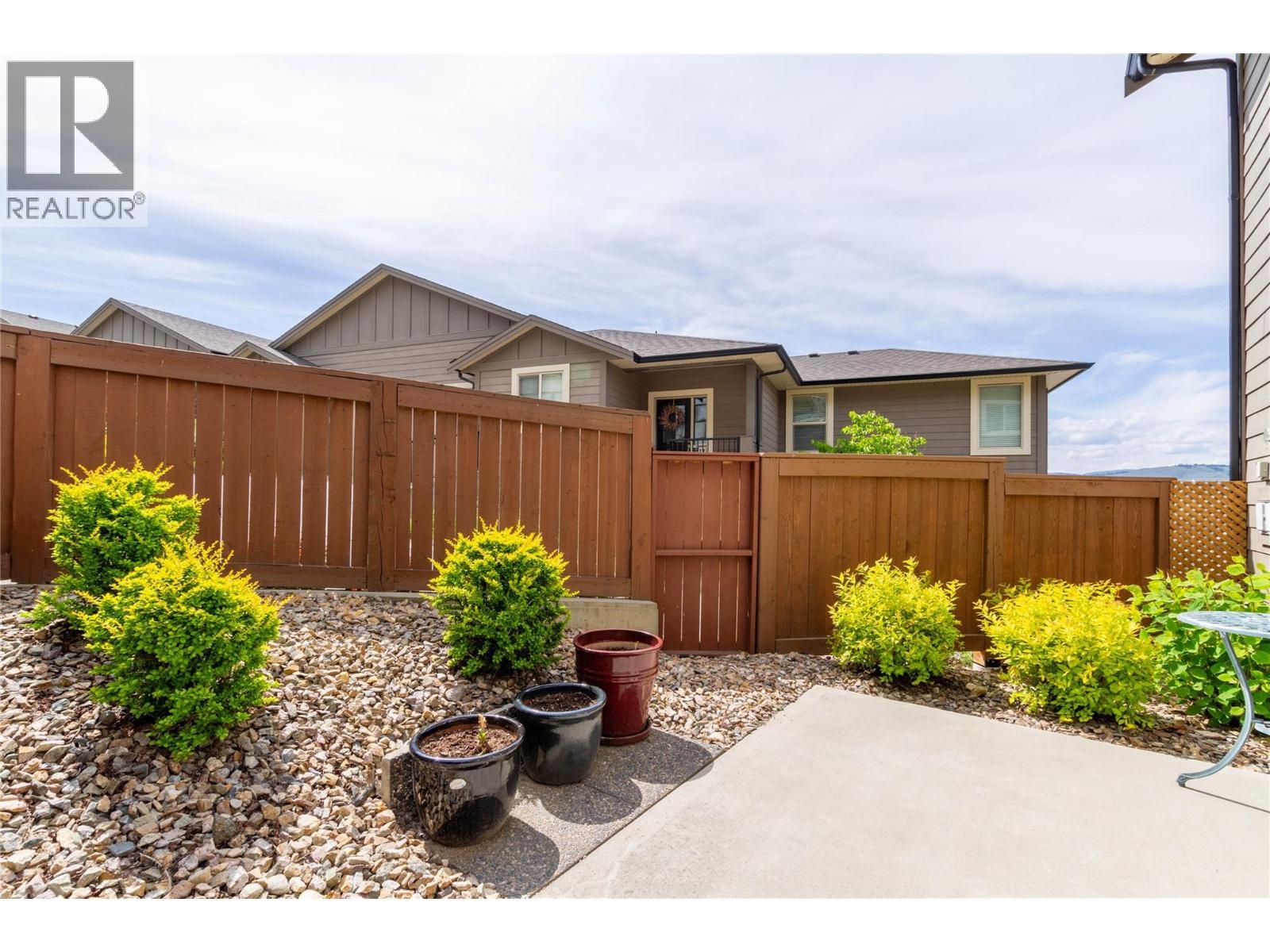 1040 Mt.revelstoke Place Unit# 29. Vernon, British Columbia