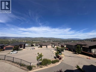 1040 Mt.revelstoke Place Unit# 29. Vernon, British Columbia