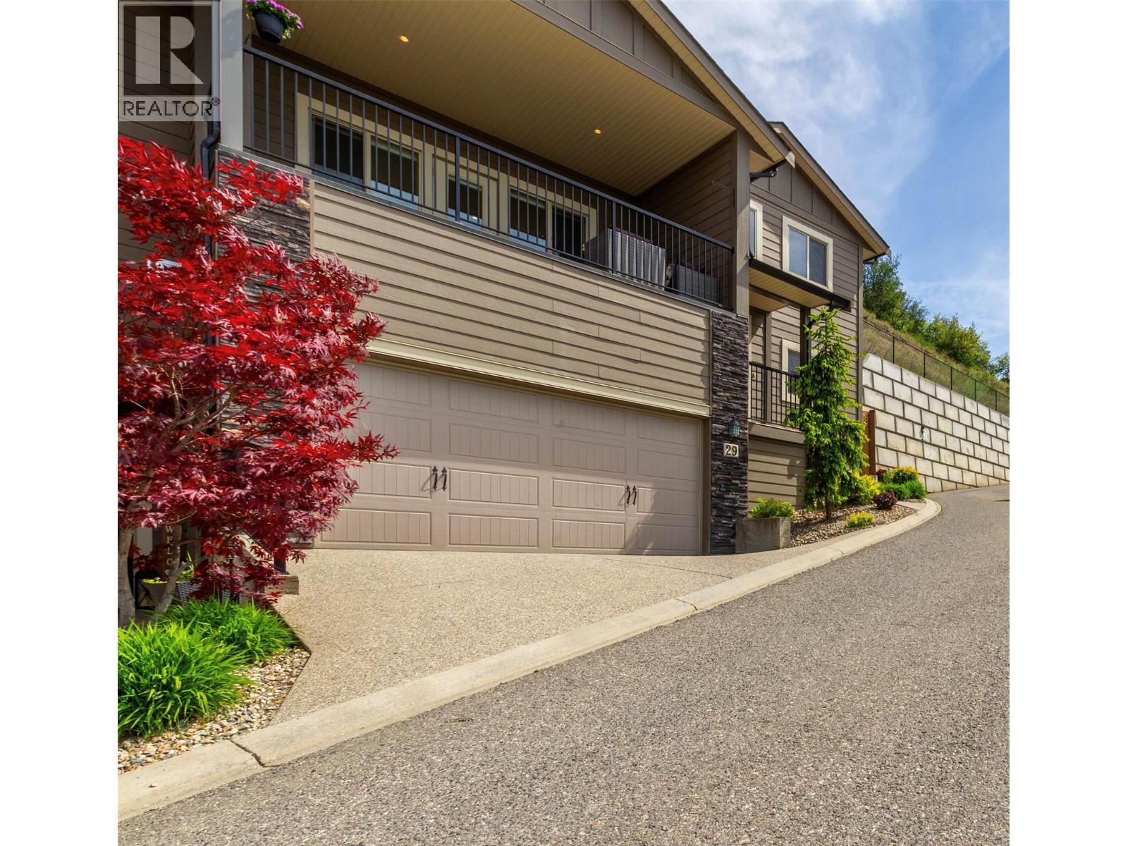 1040 Mt.revelstoke Place Unit# 29. Vernon, British Columbia