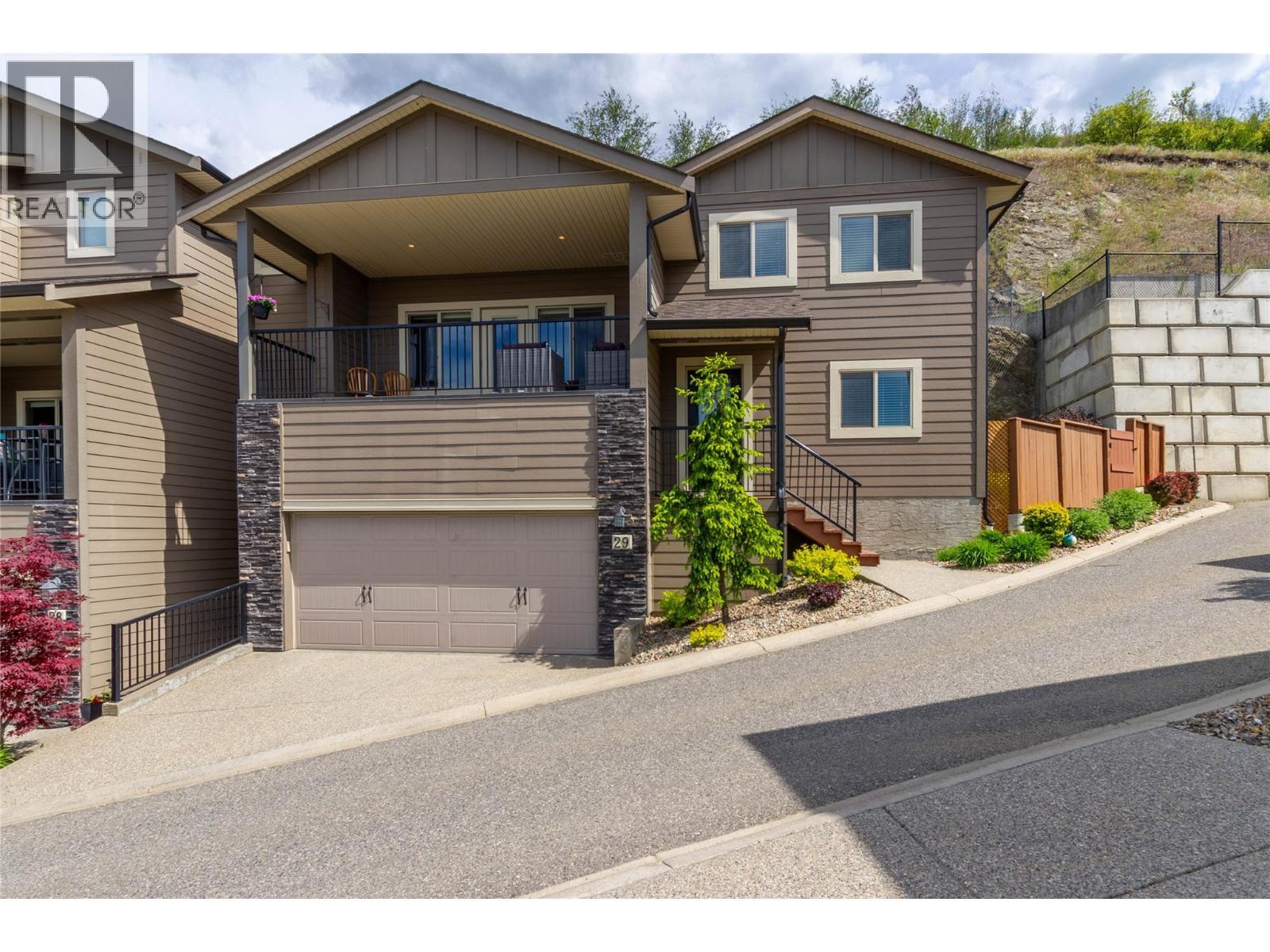 1040 Mt.revelstoke Place Unit# 29. Vernon, British Columbia