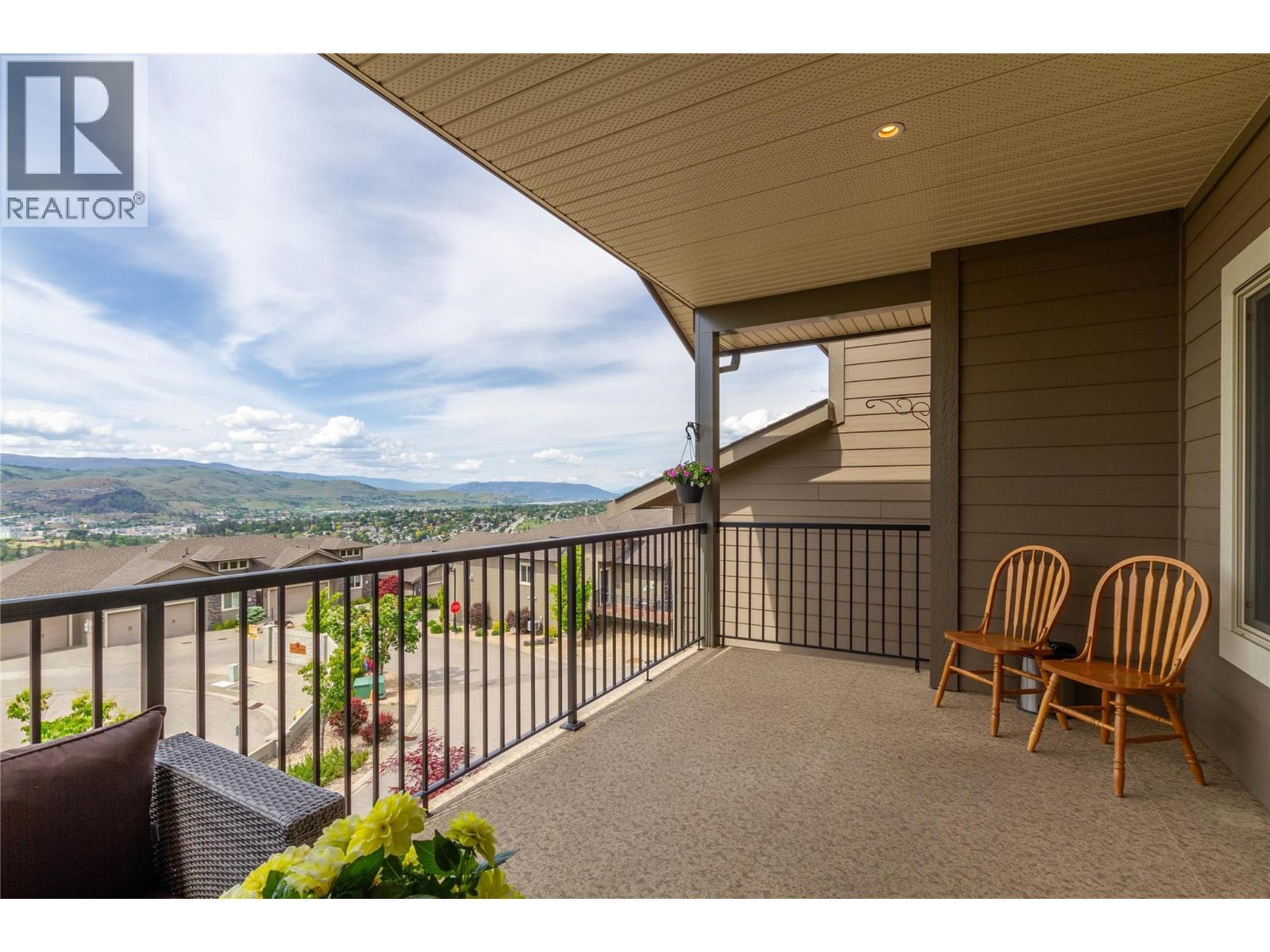 1040 Mt.revelstoke Place Unit# 29. Vernon, British Columbia